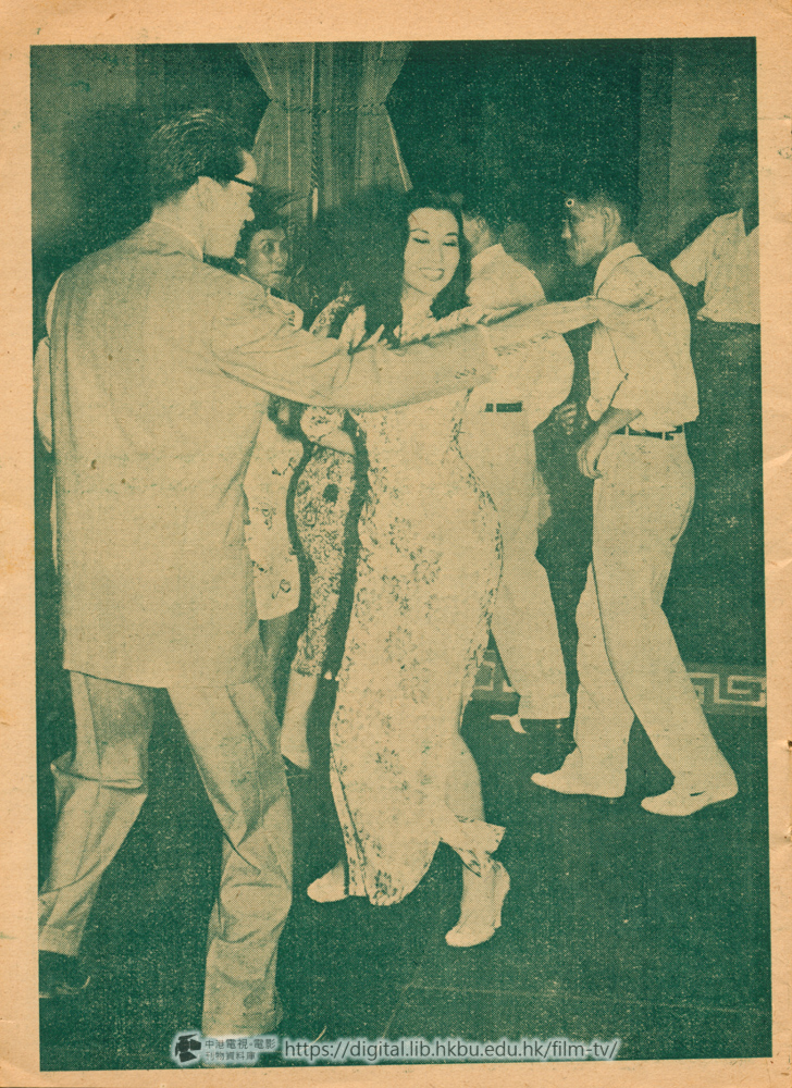 捲動滑鼠可以縮放圖片 - 鬼戀:電影小說 - 頁8